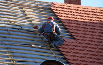 roof tiles Hardingstone, Northamptonshire